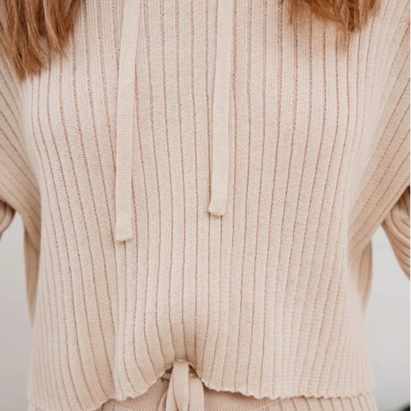 CALLIE Ribbed Hooded Sweater - Picture 4 of 7